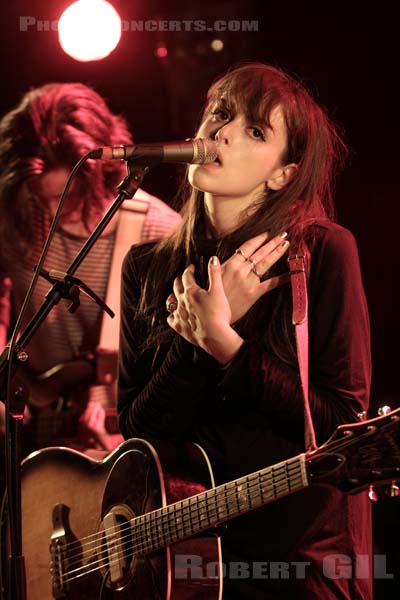 TESS PARKS AND ANTON NEWCOMBE - 2015-07-21 - PARIS - La Maroquinerie - 